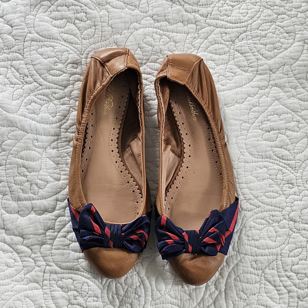 Brooks Brothers leather flats saddle w/bow 7